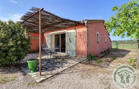 G&icirc;te n&deg;30G13349 Rochefort-du-Gard - Gard - photo