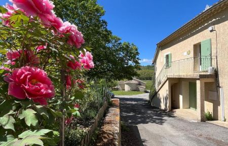 G&icirc;te n&deg;30G15095 All&egrave;gre-les-Fumades - Gard - photo