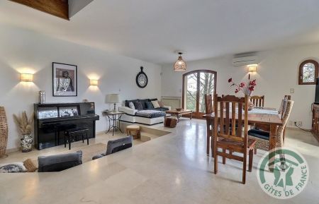 G&icirc;te n&deg;30G13382 Saze - Gard - Bienvenue &agrave; la Bastide des ch&ecirc;nes blancs