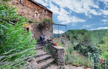 G&icirc;te n&deg;30G11712 Portes - Gard - photo