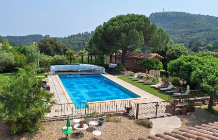 G&icirc;te n&deg;30G13326 Anduze - Gard - Notre piscine 7m*14m commune aux 2 g&icirc;tes