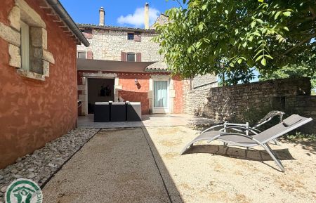 G&icirc;te n&deg;30G12779 Montclus - Gard - photo