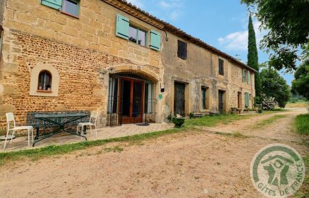 G&icirc;te n&deg;30G10493 Le Cailar - Gard - photo