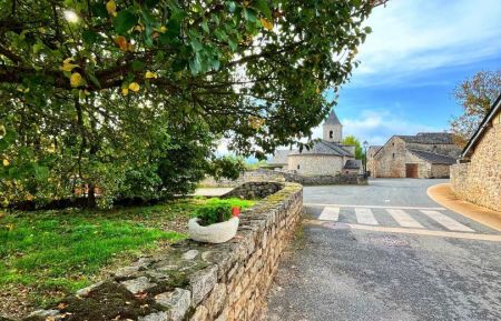 G&icirc;te n&deg;30G12218 Revens - Gard - photo