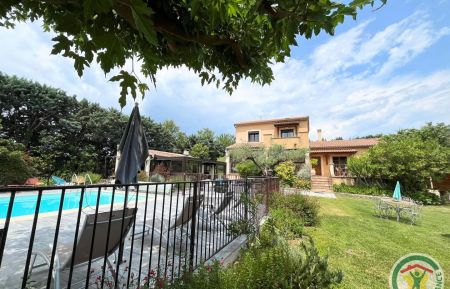 Bienvenue au Domaine des Maladières Gîte n°30G13299 Vézénobres - Gard - Bienvenue au Domaine des Maladières