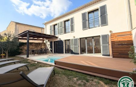 G&icirc;te n&deg;30G13370 Gallargues-le-Montueux - Gard - photo
