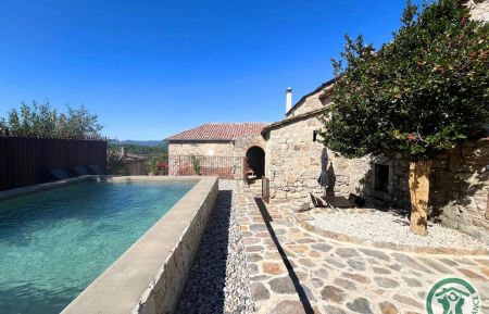 G&icirc;te n&deg;30G13319 Bordezac - Gard - La piscine priv&eacute;e 