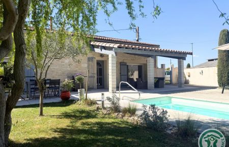 G&icirc;te n&deg;30G13394 Barjac - Gard - photo