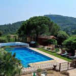 Notre piscine 7m*14m commune aux 2 g&icirc;tes