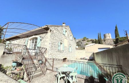 G&icirc;te n&deg;30G13409 Roquemaure - Gard - photo