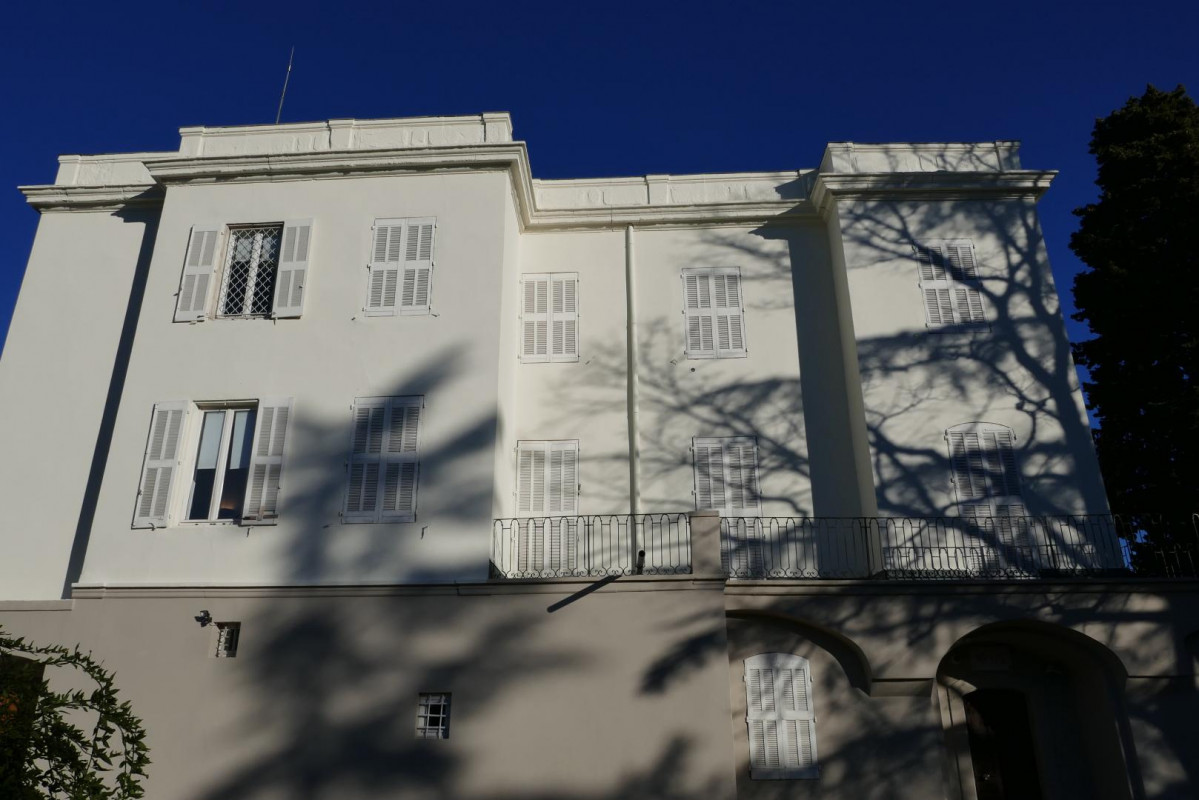 photo 0